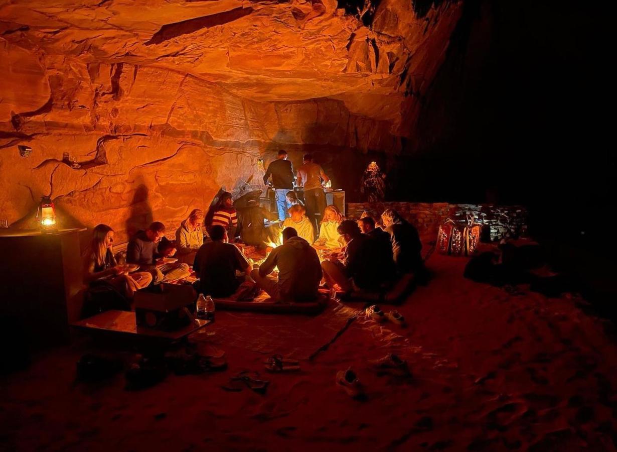 Hidden Wadi Rum Camp Екстериор снимка